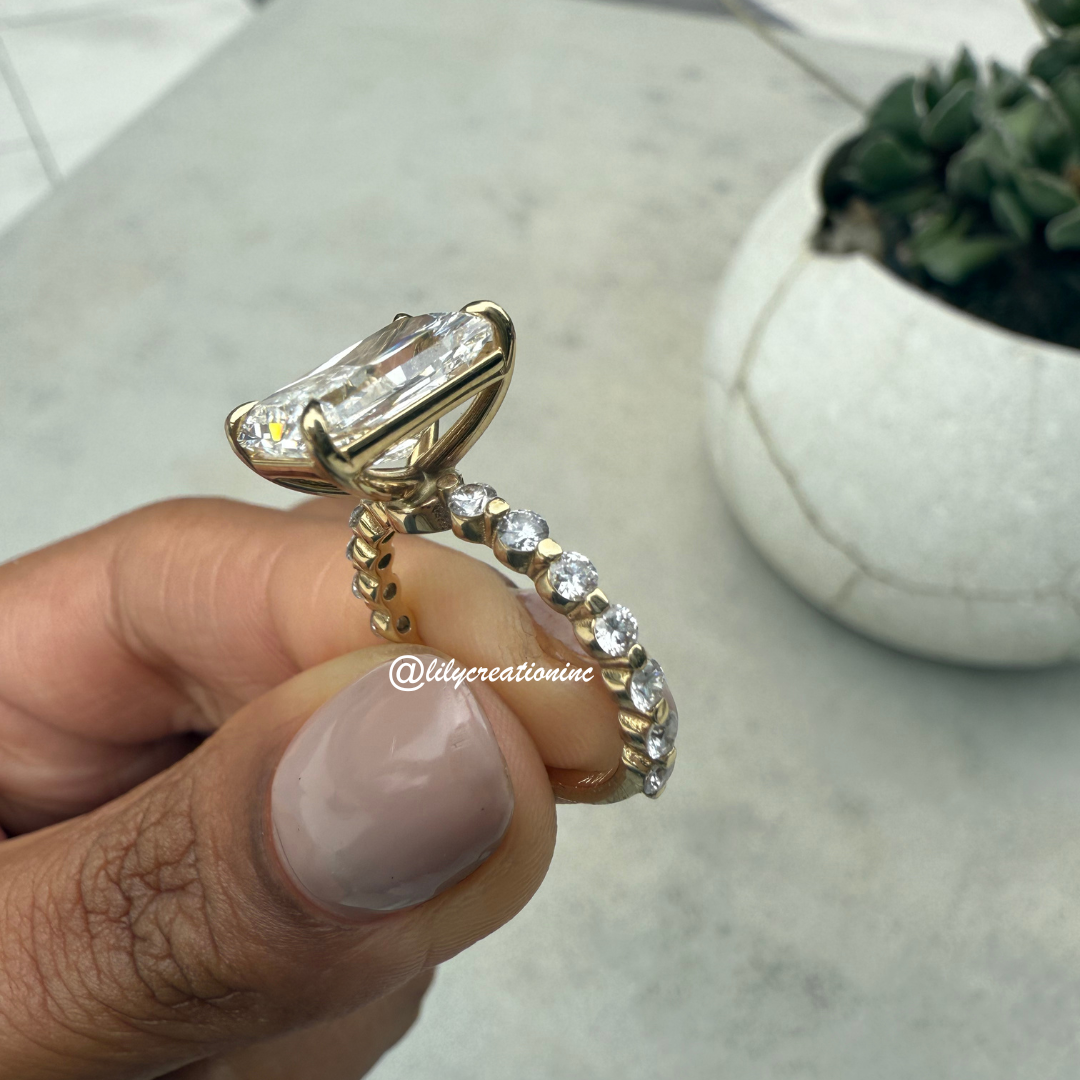 Radiant Cut Solitaire Diamond Engagement Ring With Round Spaced Diamond Band