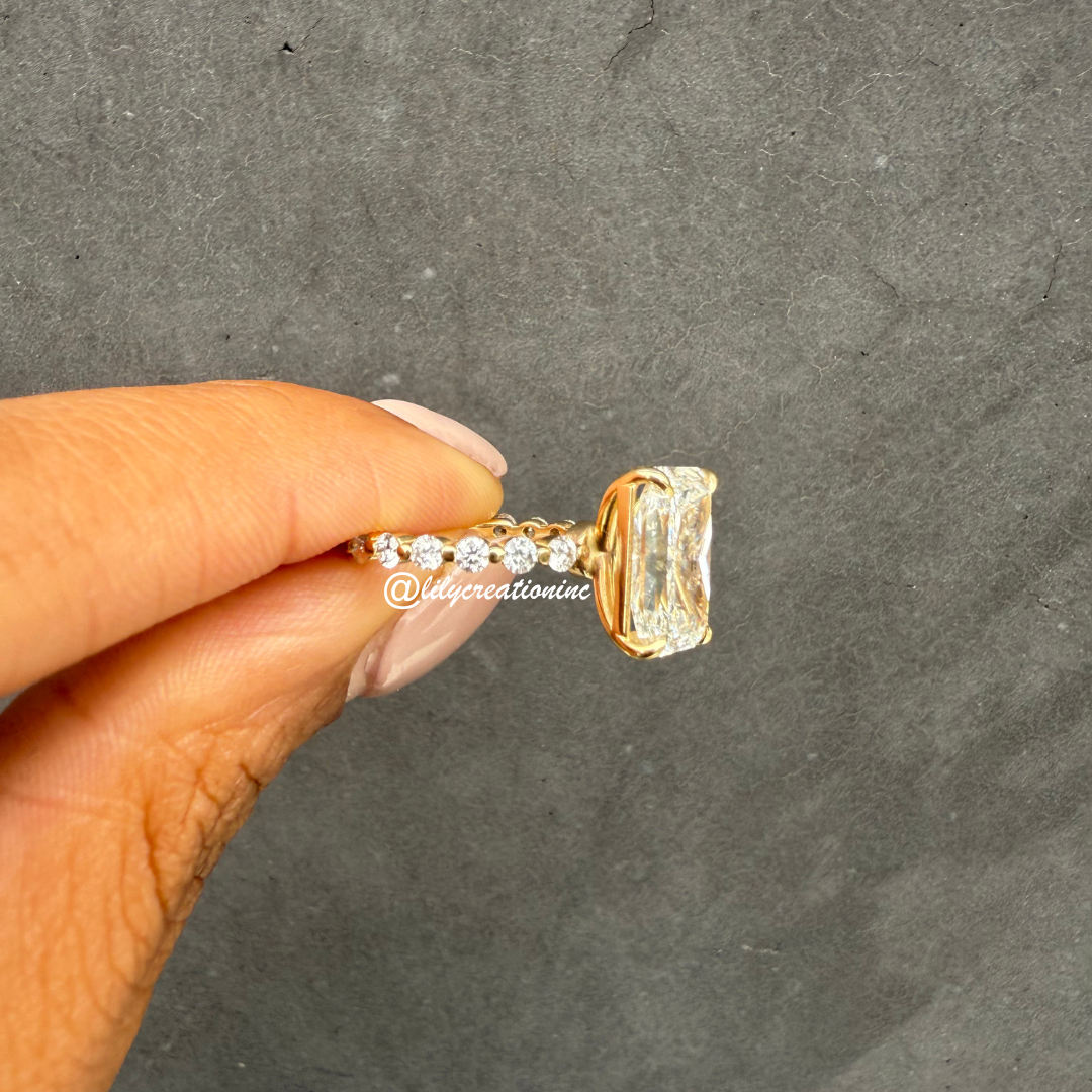 Radiant Cut Solitaire Diamond Engagement Ring With Round Spaced Diamond Band