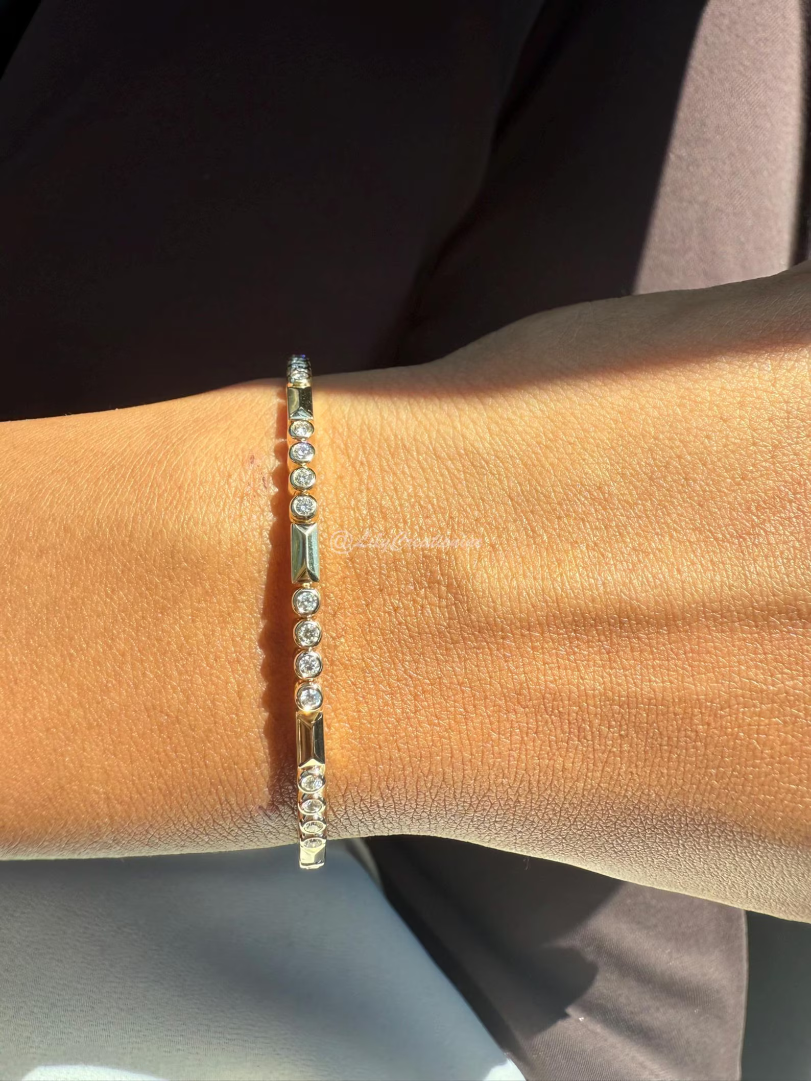 1/2 Carat Round Unique Flexible Lab Grown Diamond Bangle