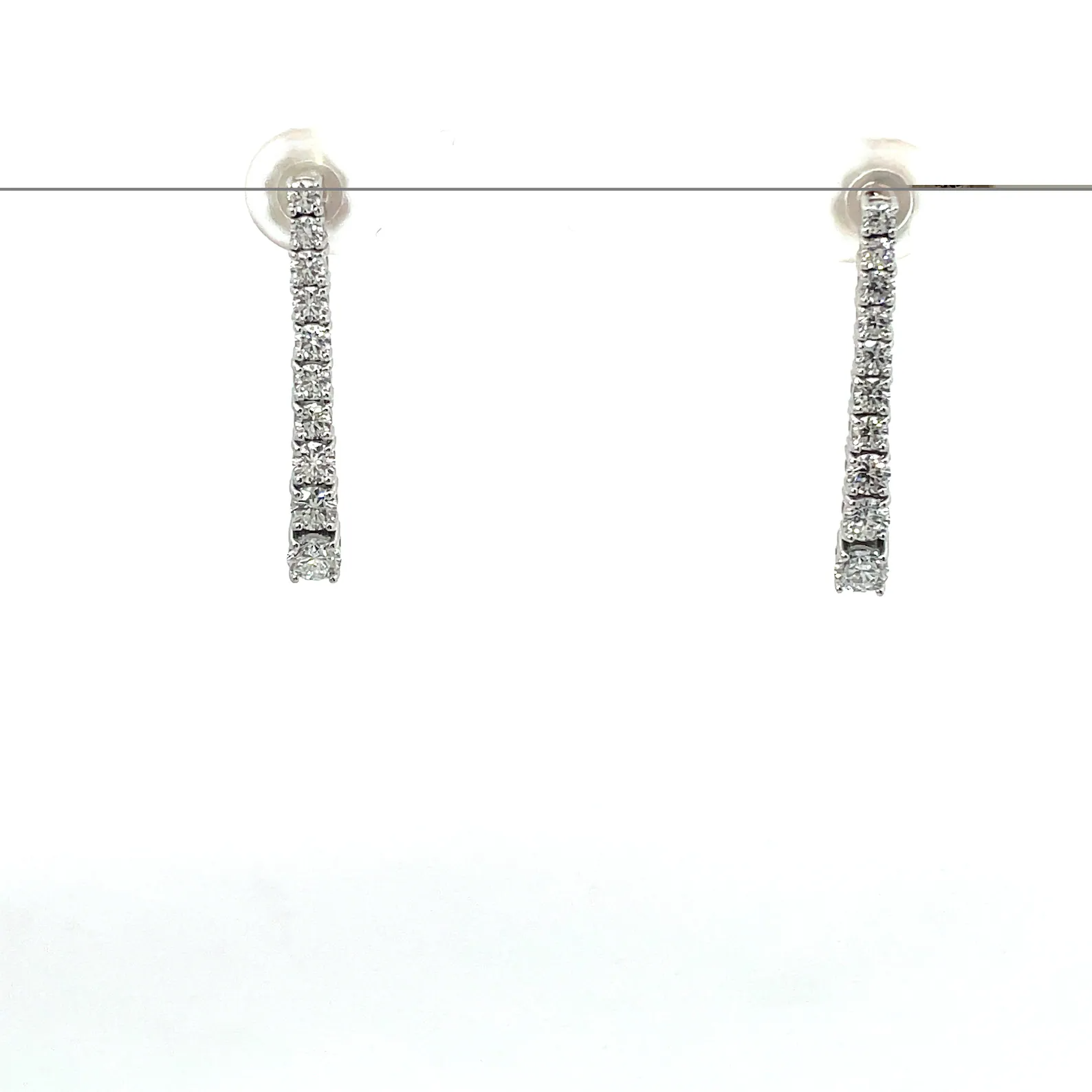 1 Carat Round Lab Grown Diamond Graduated Huggie Earrings