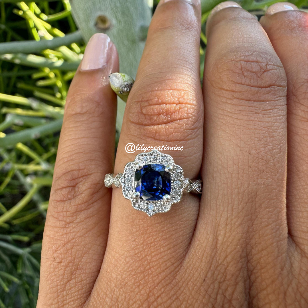 Art Deco Sapphire & Diamond Engagement Ring - 7 ct
