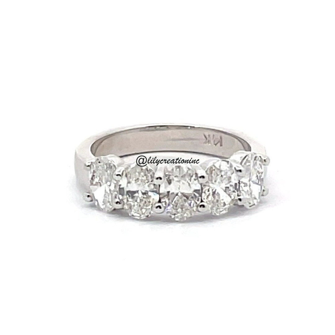 1.5 Carat 5 Stone Oval Diamond Eternity Band