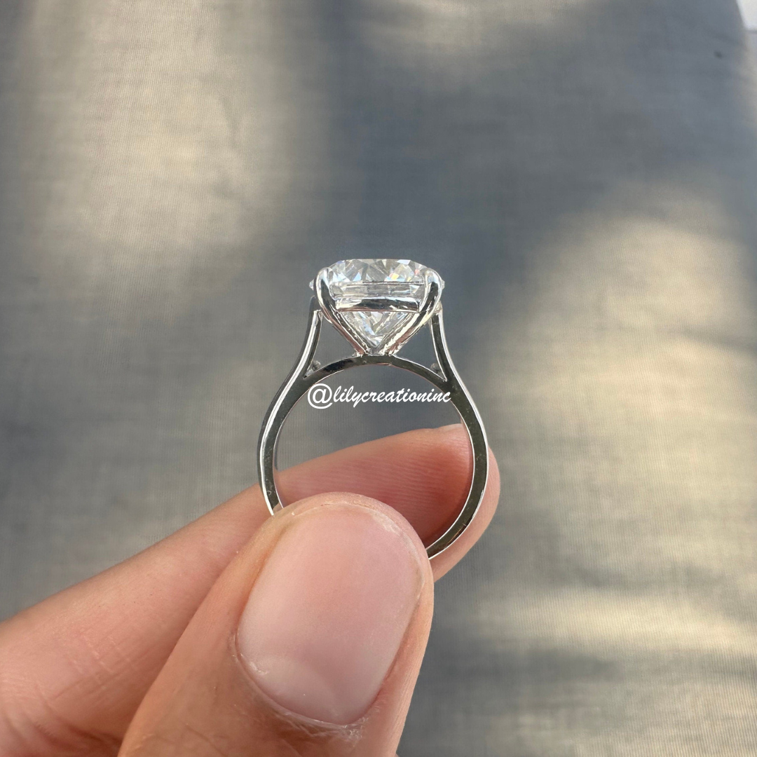 Round Solitaire Diamond Engagement Ring