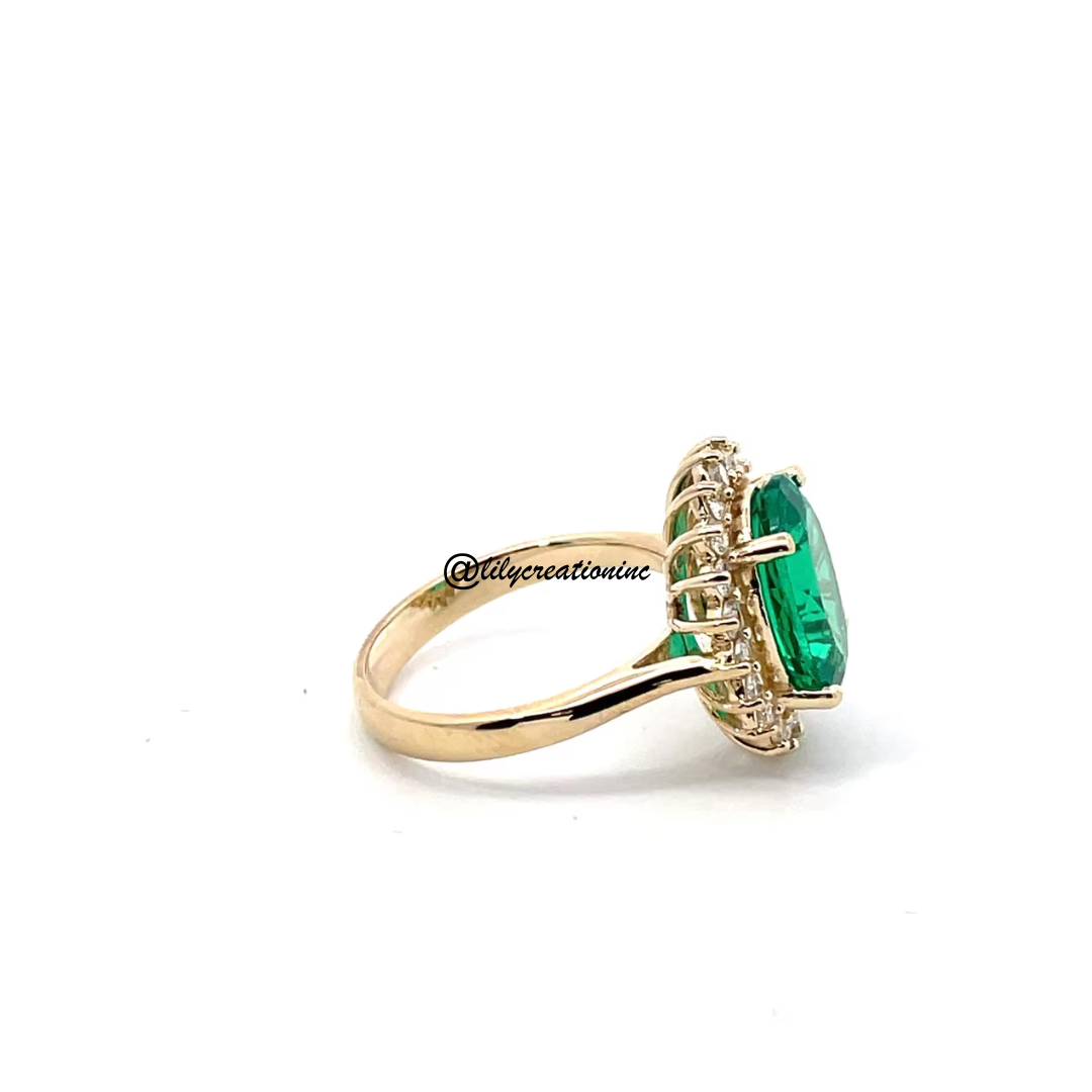 Oval Emerald & Diamond Engagement Ring - 3 ct