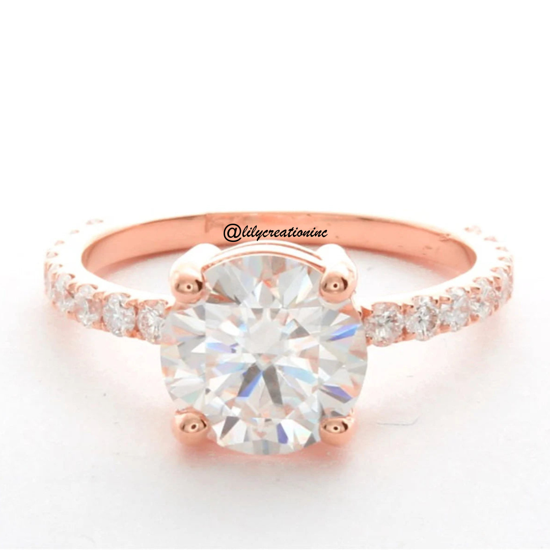 Round Solitaire Diamond Engagement Ring With 3/4 Coverage Side Stones