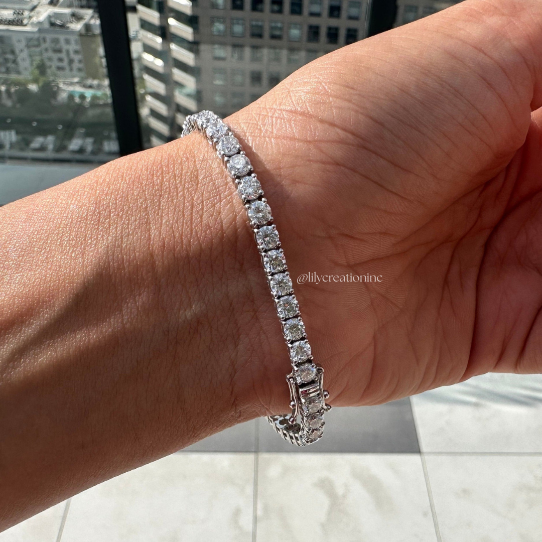 9 Carat Round Lab Grown Diamond Tennis Bracelet