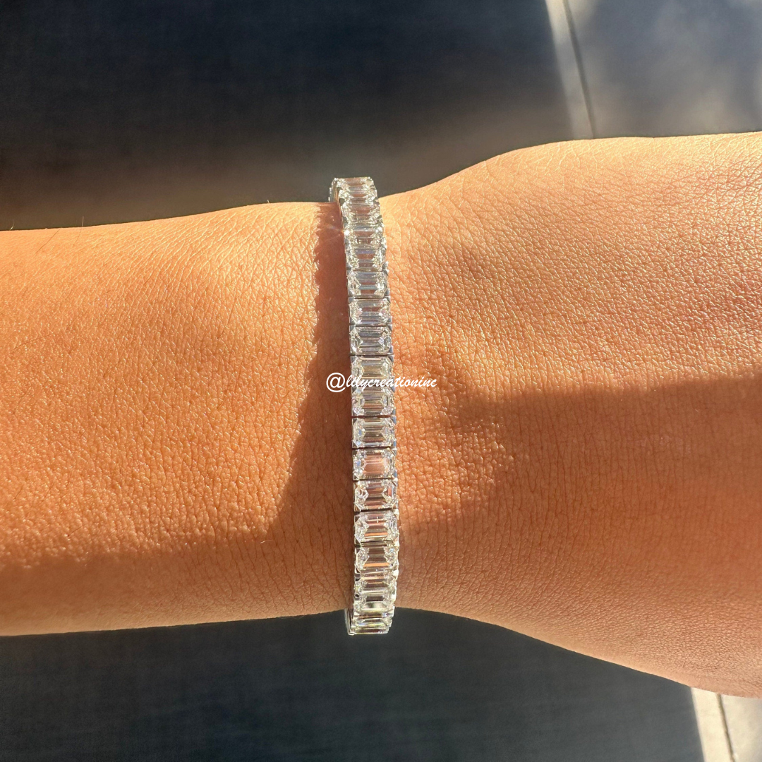 14 Carat Emerald Cut Lab Grown Diamond Bracelet