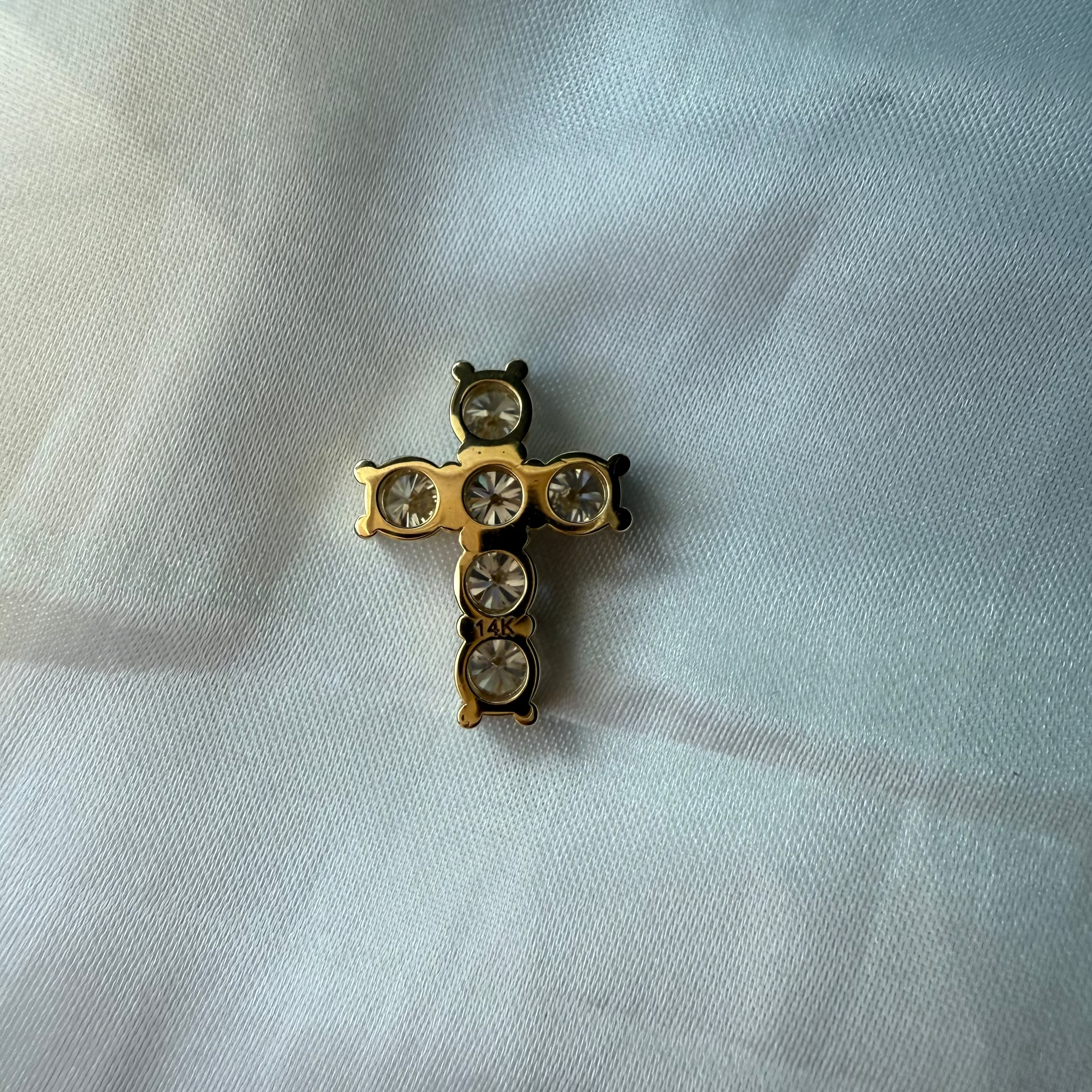 6 Stone Round Lab Grown Diamond Cross Pendant