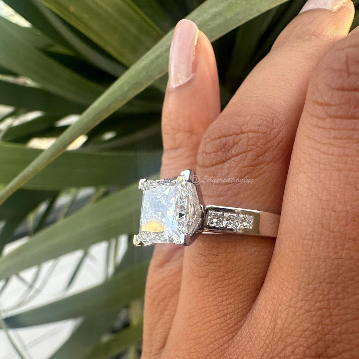 Princess Cut Diamond Engagement Ring With Side Diamonds