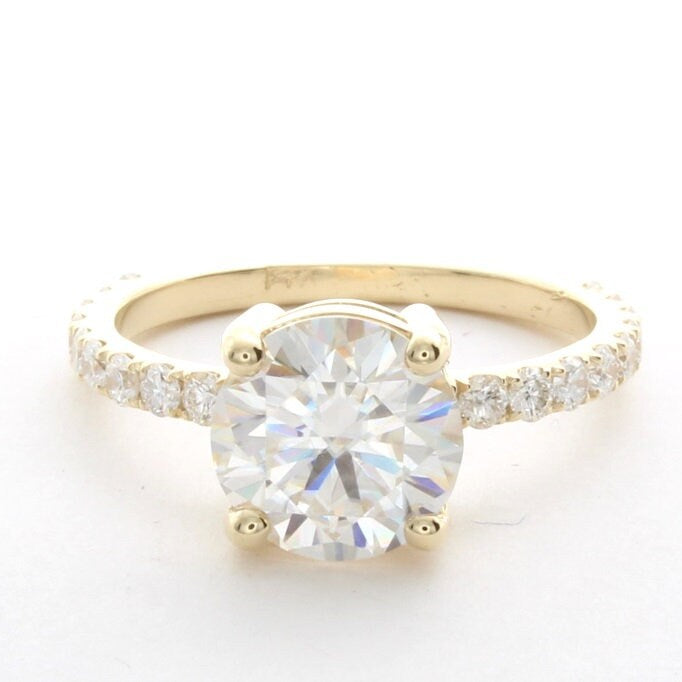 Round Solitaire Diamond Engagement Ring With 3/4 Coverage Side Stones