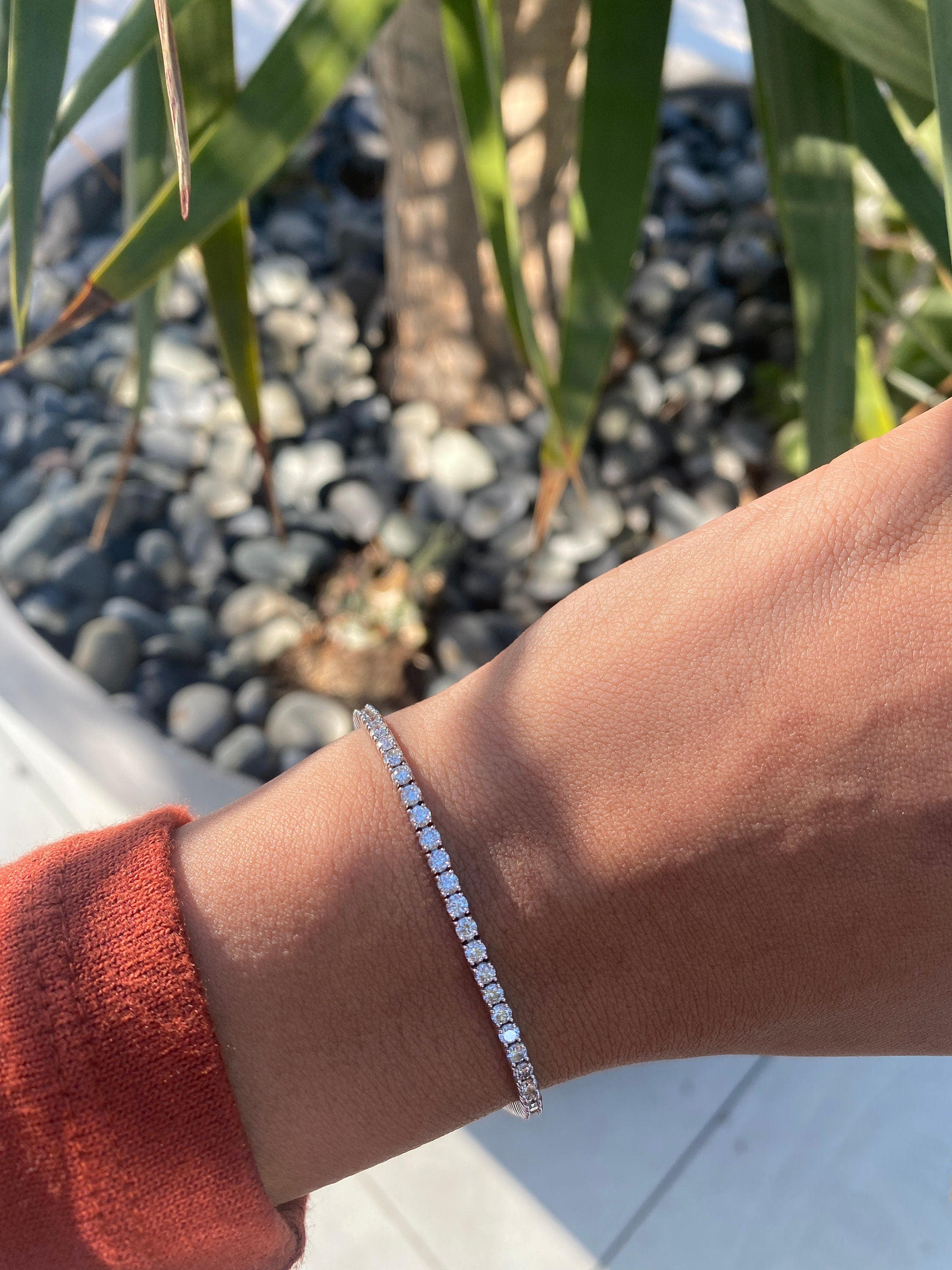 5.50 Carat Round Diamond Tennis Bracelet