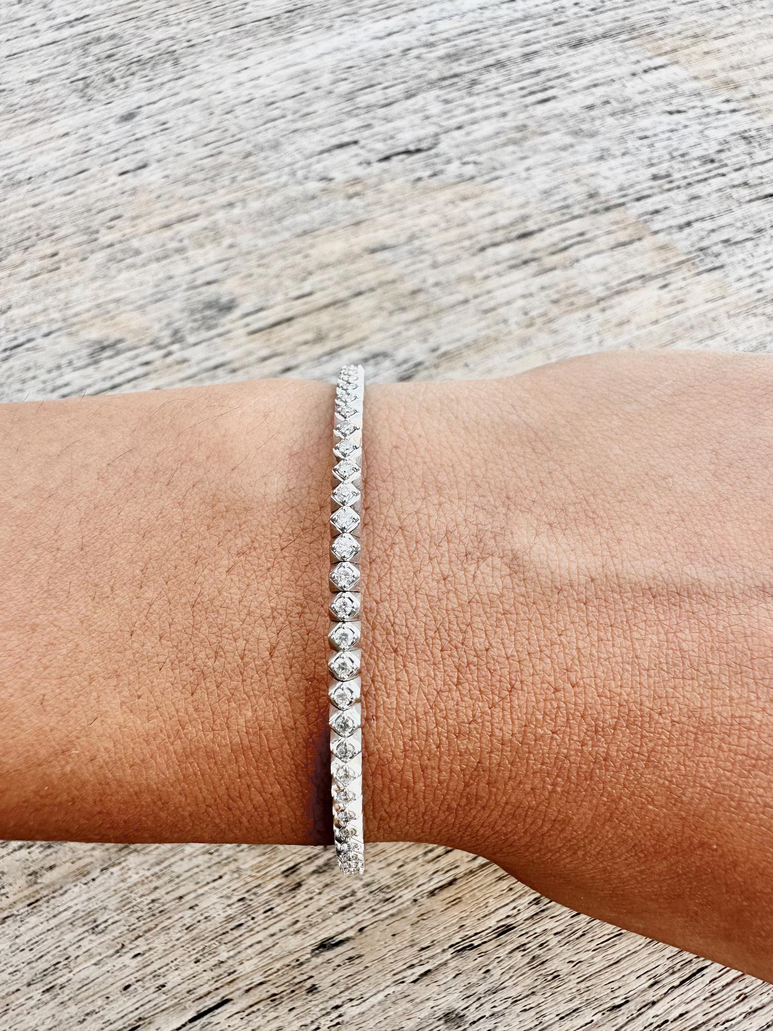 1 Carat Round Lab Grown Diamond Flexible Bangle in 14k Gold