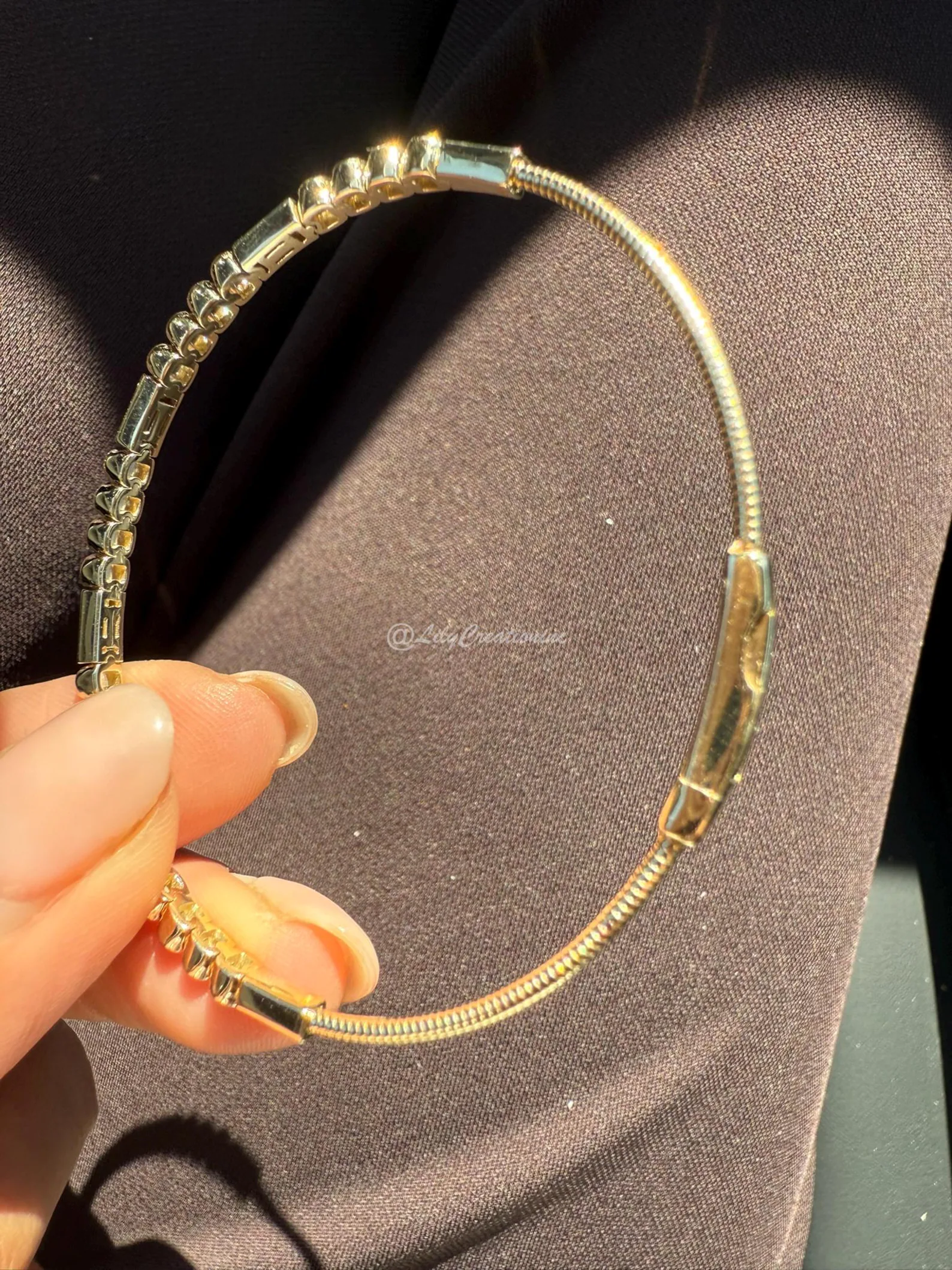 1/2  Carat Round Unique Flexible Lab Grown Diamond Bangle