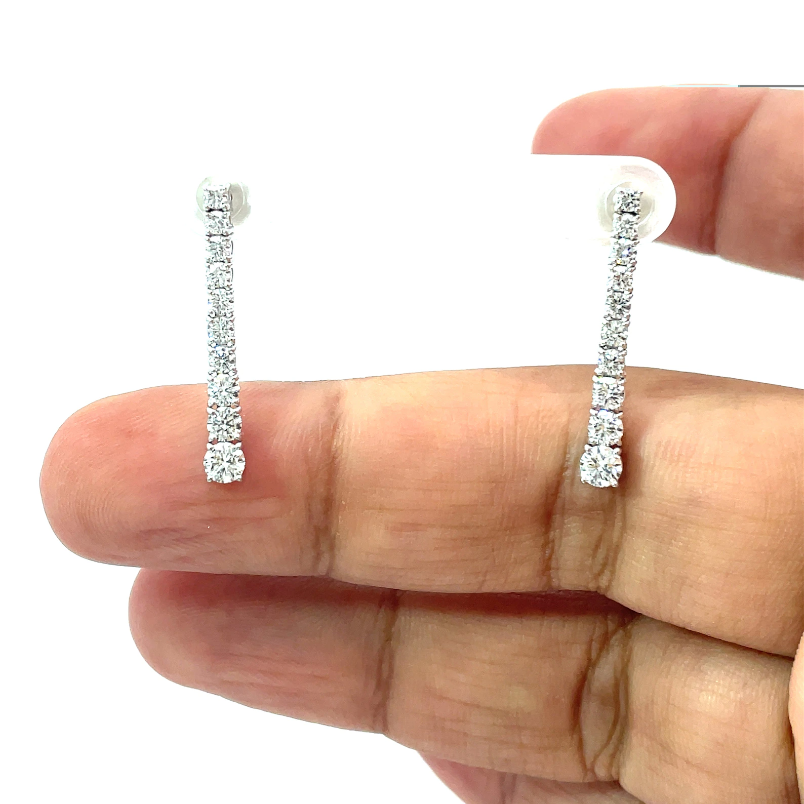 1 Carat Round Lab Grown Diamond Graduated Huggie Earrings