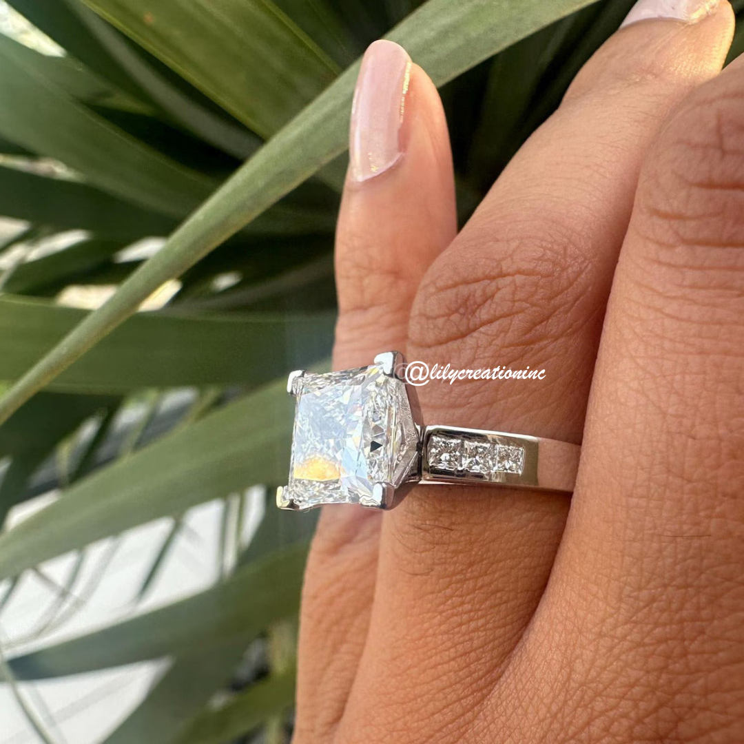 Princess Cut Diamond Engagement Ring With Side Diamonds