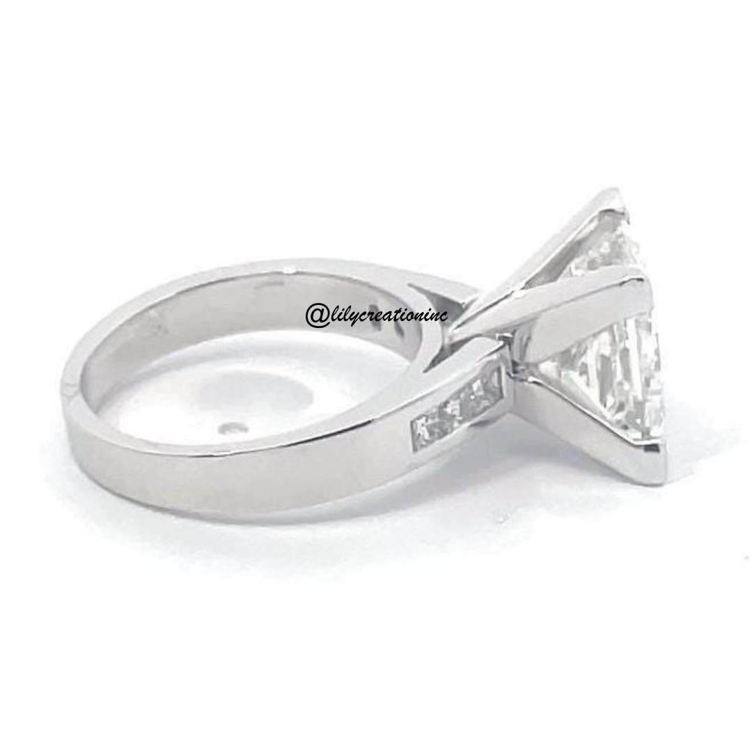 Princess Cut Diamond Engagement Ring