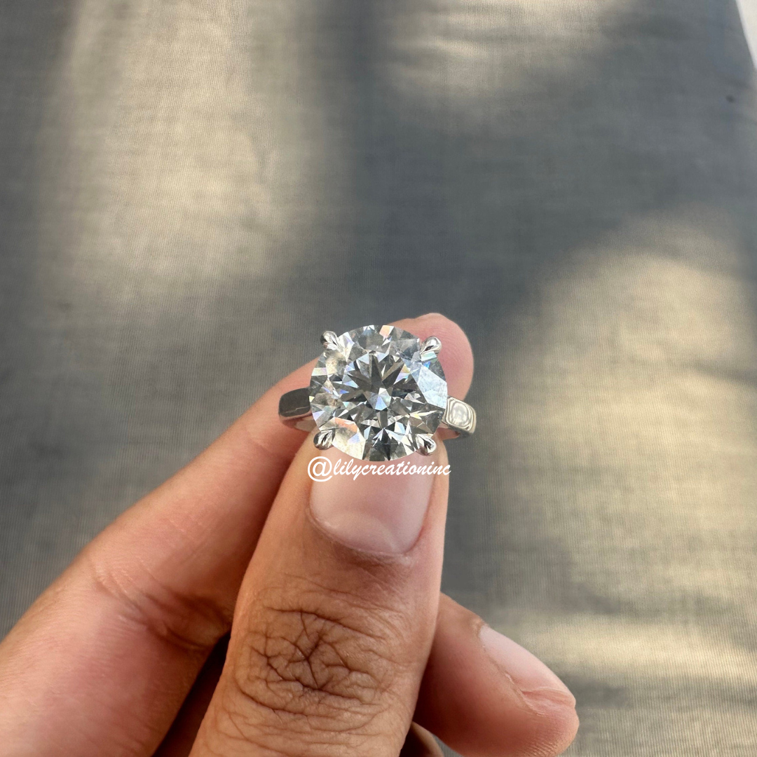 Round Solitaire Diamond Engagement Ring