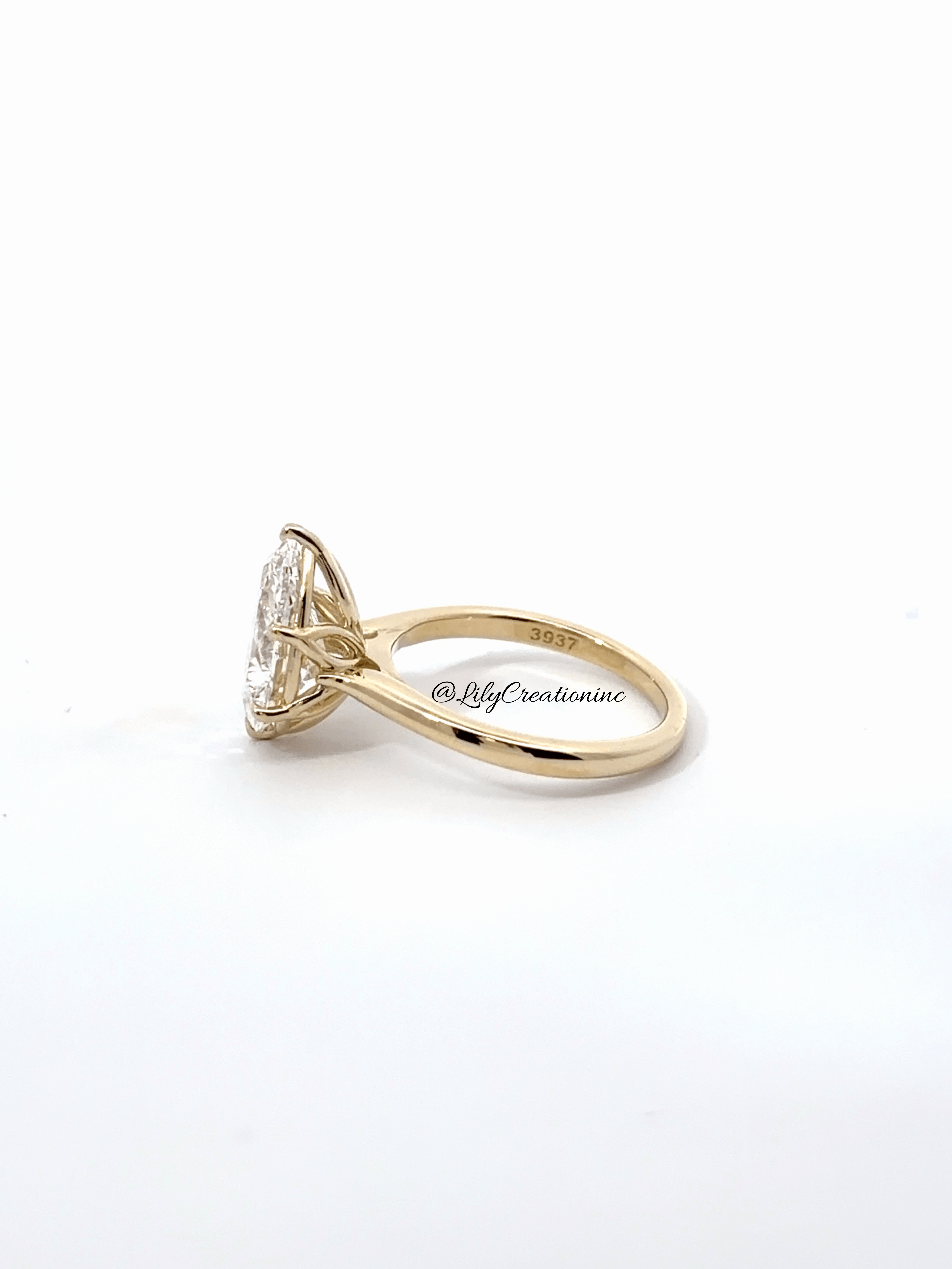 Classic Pear Cut Lab Grown Diamond Engagement Ring