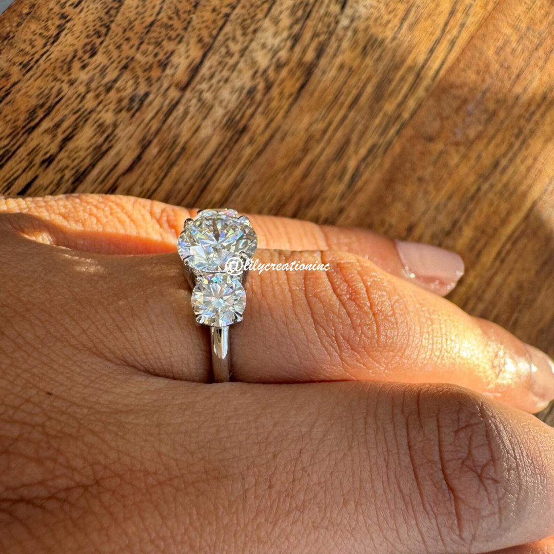3 Stone Round Diamond Engagement Ring