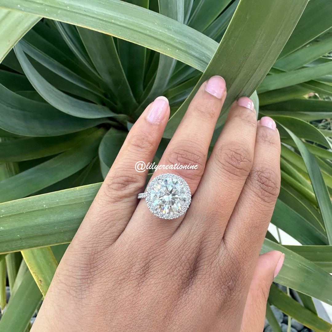 5 Ct Round Diamond Engagement Ring With Halo