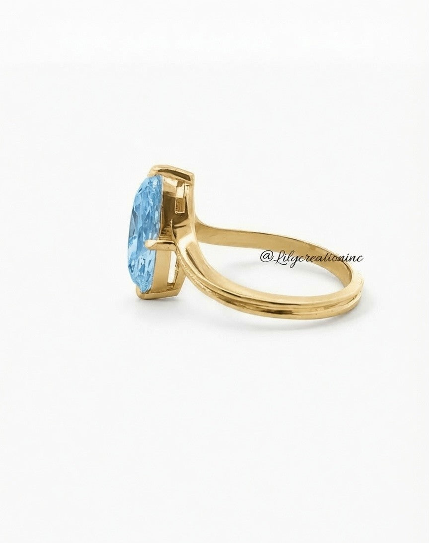 Blue Marquee V Shape Band Solitaire Diamond Engagement Ring