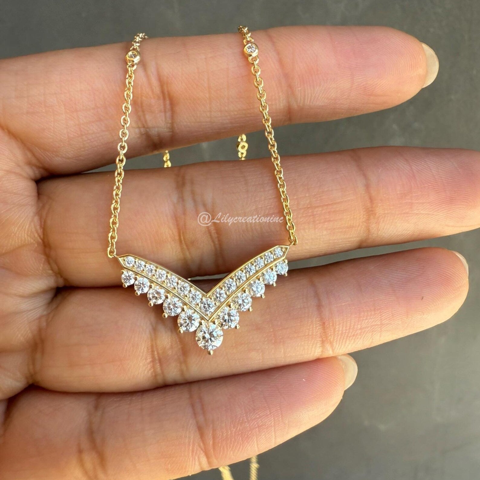 1.15 Carat Natural Diamond Pendant By The Yard Chain
