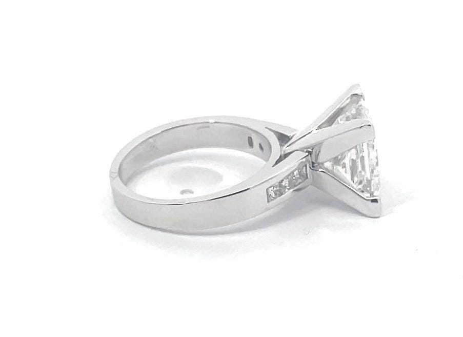 Princess Cut Diamond Engagement Ring
